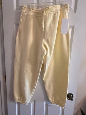 Athleta Pale Yellow Forever Fleece Midrise Jogger